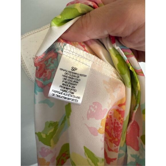 NEW RED Saks Fifth Avenue Floral Blouse Small - Picture 6 of 7